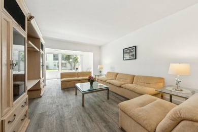 Welcome to this beautiful 2 bedroom, 2 bathroom 55+ condo on the on Poinciana Golf Club in Florida - for sale on GolfHomes.com, golf home, golf lot