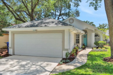 Beautifully renovated 3BR/2BA home with 2-car garage on a shaded on Julington Creek Golf Club in Florida - for sale on GolfHomes.com, golf home, golf lot