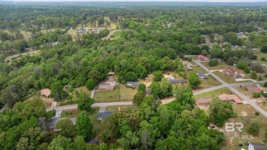 Proudly offered for the first time by its original owner, this on Vanity Fair Golf and Tennis Club in Alabama - for sale on GolfHomes.com, golf home, golf lot