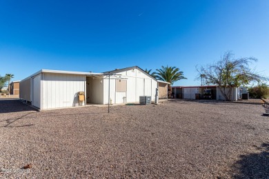 Beautiful FULLY FURNISHED 2-bedroom, 2-bathroom home features a on 3 Parks Fairways in Arizona - for sale on GolfHomes.com, golf home, golf lot