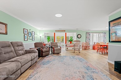 Beautifully updated 3 BR, 2.5 BA home in Dolphin Head area of on Dolphin Head Golf Club in South Carolina - for sale on GolfHomes.com, golf home, golf lot