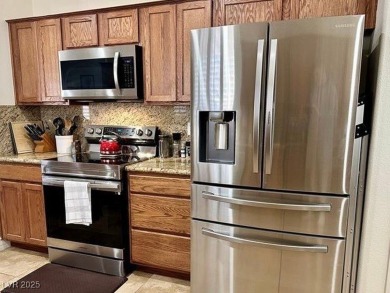 Beautiful and very well maintained 3 bedroom, 2 bathroom home on Mountain Falls Golf Course in Nevada - for sale on GolfHomes.com, golf home, golf lot