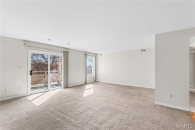 Welcome to our newest condo listing located in the heart of on Creve Coeur Golf Course in Missouri - for sale on GolfHomes.com, golf home, golf lot