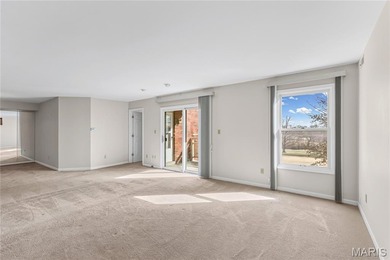 Welcome to our newest condo listing located in the heart of on Creve Coeur Golf Course in Missouri - for sale on GolfHomes.com, golf home, golf lot