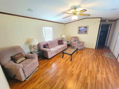 Well-Maintained, Furnished 2-Bed/2-Bath Home is just minutes to on Arrowhead Country Club in South Carolina - for sale on GolfHomes.com, golf home, golf lot