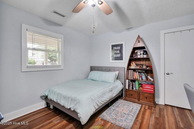 Welcome to 1012 E Moore St., a beautifully renovated ranch-style on The Lakes Country Club in North Carolina - for sale on GolfHomes.com, golf home, golf lot