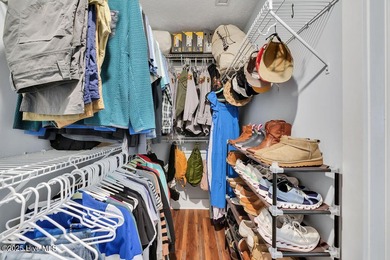 Welcome to 1012 E Moore St., a beautifully renovated ranch-style on The Lakes Country Club in North Carolina - for sale on GolfHomes.com, golf home, golf lot