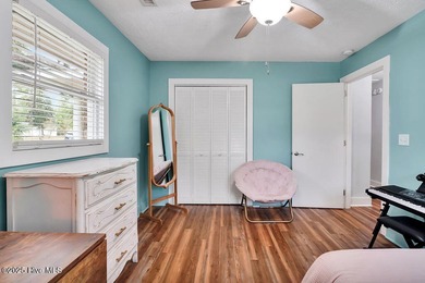 Welcome to 1012 E Moore St., a beautifully renovated ranch-style on The Lakes Country Club in North Carolina - for sale on GolfHomes.com, golf home, golf lot