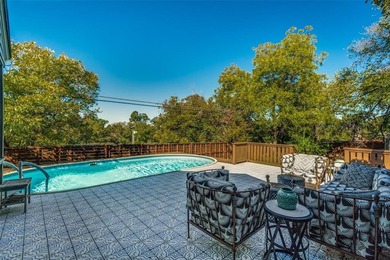 Tucked away in the heart of the Kings Highway Conservation on Stevens Park Golf Course in Texas - for sale on GolfHomes.com, golf home, golf lot