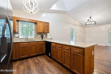 3-Bedroom Retreat in Prime Fairfield Glade Location close to on Druid Hills Golf Club in Tennessee - for sale on GolfHomes.com, golf home, golf lot