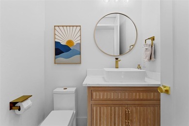 Experience modern luxury living in this stunning 3,386 sq ft new on Southern Oaks Golf Club in Texas - for sale on GolfHomes.com, golf home, golf lot