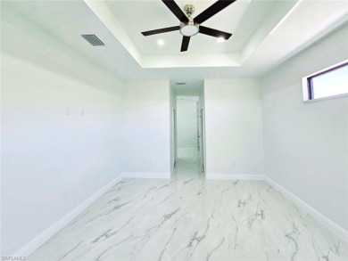BRAND NEW SAMSUNG STAINLESS STEEL APPLIANCE package. 3 BED+DEN on River Hall Country Club in Florida - for sale on GolfHomes.com, golf home, golf lot