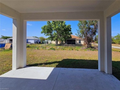 BRAND NEW SAMSUNG STAINLESS STEEL APPLIANCE package. 3 BED+DEN on River Hall Country Club in Florida - for sale on GolfHomes.com, golf home, golf lot
