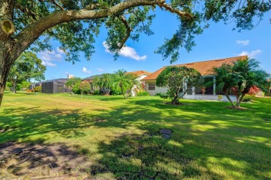 Golf lover's dream--this move-in ready home is priced to sell on Peridia Golf and Country Club in Florida - for sale on GolfHomes.com, golf home, golf lot