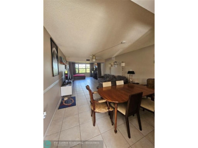 Spacious unit overlooking Golf Course. Open floor plan with on The Country Club At Boca Raton in Florida - for sale on GolfHomes.com, golf home, golf lot