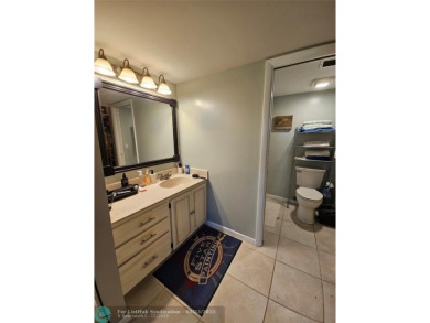 Spacious unit overlooking Golf Course. Open floor plan with on The Country Club At Boca Raton in Florida - for sale on GolfHomes.com, golf home, golf lot