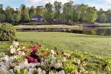 One level living at its best in Ford's Colony.  Exceptional on Fords Colony Country Club in Virginia - for sale on GolfHomes.com, golf home, golf lot