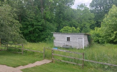 Spacious 2 story country home on 2.3 acres. Hardwood floors in on Old English Golf Course in Indiana - for sale on GolfHomes.com, golf home, golf lot