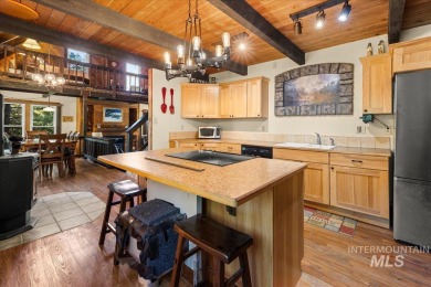 Gorgeous rustic cabin in the pines with lots of room and amazing on Terrace Lakes Golf Resort in Idaho - for sale on GolfHomes.com, golf home, golf lot