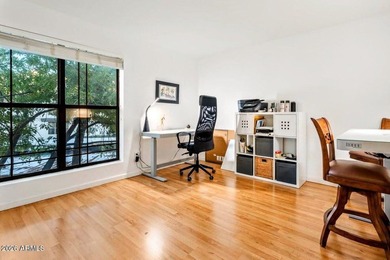 On the ARIZONA BILTMORE LINKS GOLF COURSE a relaxed PEDESTRIAN on Arizona Biltmore Golf and Country Club in Arizona - for sale on GolfHomes.com, golf home, golf lot