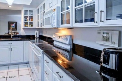 On the ARIZONA BILTMORE LINKS GOLF COURSE a relaxed PEDESTRIAN on Arizona Biltmore Golf and Country Club in Arizona - for sale on GolfHomes.com, golf home, golf lot