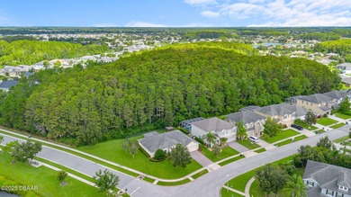 Welcome to this beautifully maintained 4-bedroom, 2-bathroom on The Golf Club At Cypress Head in Florida - for sale on GolfHomes.com, golf home, golf lot