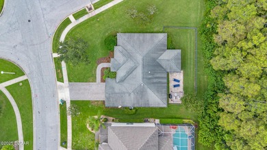 Welcome to this beautifully maintained 4-bedroom, 2-bathroom on The Golf Club At Cypress Head in Florida - for sale on GolfHomes.com, golf home, golf lot