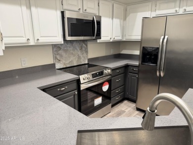 Freshly updated with kitchen appliances, countertops, flooring on Stonecreek Golf Club in Arizona - for sale on GolfHomes.com, golf home, golf lot