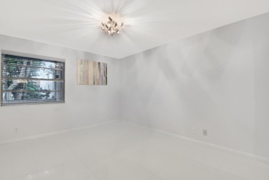 LIVE THE LIFE OF LUXURY IN KINGS POINT. STUNNING UPGRADES on Kings Point Golf -Flanders Way in Florida - for sale on GolfHomes.com, golf home, golf lot