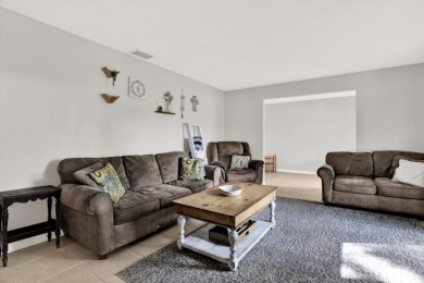 Sellers are offering $10K in Closing Costs Assistance for your on Plantation Palms Golf Club in Florida - for sale on GolfHomes.com, golf home, golf lot
