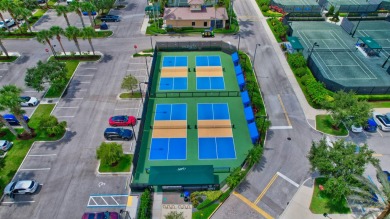 LIVE THE LIFE OF LUXURY IN KINGS POINT. STUNNING UPGRADES on Kings Point Golf -Flanders Way in Florida - for sale on GolfHomes.com, golf home, golf lot