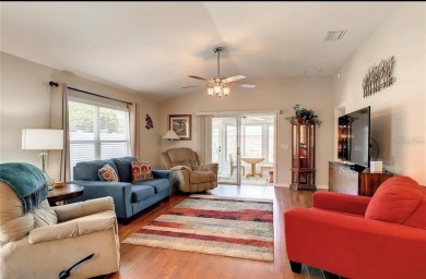Immaculate 2 bedroom, 2 bath STUCCO BUNGALOW VILLA in Bartow on Pennbrooke Fairways in Florida - for sale on GolfHomes.com, golf home, golf lot
