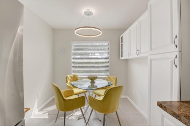 Escape to this delightful 2-bedroom, 2-bath condo. A  perfect on Hunters Run Golf and Country Club in Florida - for sale on GolfHomes.com, golf home, golf lot