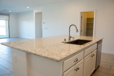 Beautiful single story home in guard-gated Rhodes Ranch golf on Rhodes Ranch Golf Club in Nevada - for sale on GolfHomes.com, golf home, golf lot