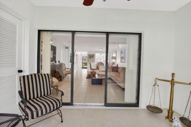 Escape to this delightful 2-bedroom, 2-bath condo. A  perfect on Hunters Run Golf and Country Club in Florida - for sale on GolfHomes.com, golf home, golf lot