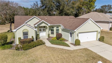 Beautiful 3/2/2 home in Oak Run, a popular 55+ gated golf course on Royal Oaks Golf Club in Florida - for sale on GolfHomes.com, golf home, golf lot