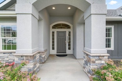 Welcome to this beautifully maintained 4 bedroom, 3 bath home on Hunters Point Golf Club in Idaho - for sale on GolfHomes.com, golf home, golf lot