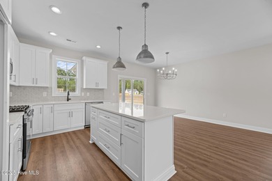 BUILDER NOW OFFERING $25,000 USE AS YOU CHOOSE - must closed by on Carolina Colours Golf Club in North Carolina - for sale on GolfHomes.com, golf home, golf lot