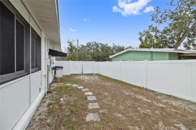 Welcome to this beautifully maintained 3-bedroom, 2-bathroom on Babe Zaharias Golf Course in Florida - for sale on GolfHomes.com, golf home, golf lot