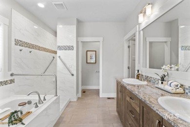 Welcome to this beautifully maintained 4 bedroom, 3 bath home on Hunters Point Golf Club in Idaho - for sale on GolfHomes.com, golf home, golf lot
