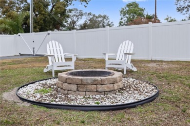 Welcome to this beautifully maintained 3-bedroom, 2-bathroom on Babe Zaharias Golf Course in Florida - for sale on GolfHomes.com, golf home, golf lot