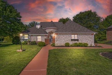 Stunning one-level home on the 18th fairway of Fremont Hills on Fremont Hills Country Club in Missouri - for sale on GolfHomes.com, golf home, golf lot