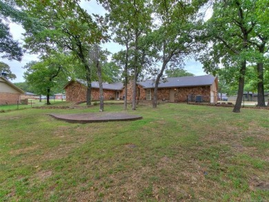 Welcome to this spacious and charming 4 bedroom, 2 bath home on Keystone Golf Club in Oklahoma - for sale on GolfHomes.com, golf home, golf lot