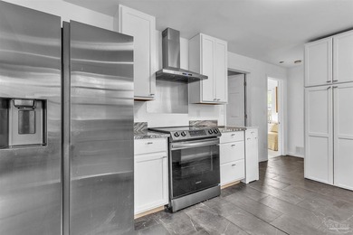 Recently remodeled and move-in ready, this charming home on Osceola Municipal Golf Course in Florida - for sale on GolfHomes.com, golf home, golf lot