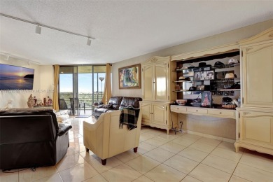 Stunning 3/2/1 Renovated Condo on Golf Course - 55+ Community on Inverrary Country Club in Florida - for sale on GolfHomes.com, golf home, golf lot