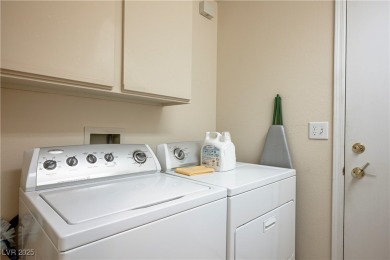 Nicely maintained 2-bedroom, 2-bath, 1,179 sq. ft. Carlsbad on Highland Falls Golf Club in Nevada - for sale on GolfHomes.com, golf home, golf lot