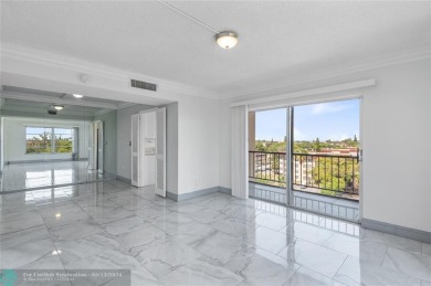 Beautiful 2 bedroom, 2 bathroom condo located in the gated on Inverrary Country Club in Florida - for sale on GolfHomes.com, golf home, golf lot