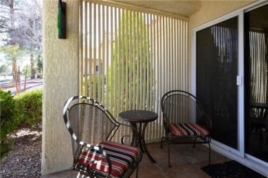 Nicely maintained 2-bedroom, 2-bath, 1,179 sq. ft. Carlsbad on Highland Falls Golf Club in Nevada - for sale on GolfHomes.com, golf home, golf lot