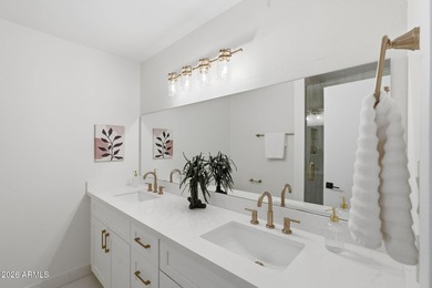 Beautifully updated 4-bed, 2-bath home on the Mesa/Chandler on Dobson Ranch Municipal Golf Course in Arizona - for sale on GolfHomes.com, golf home, golf lot