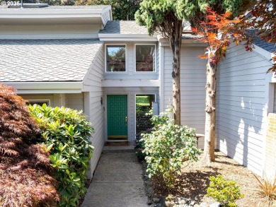 Looking for a home in a sought-after community like Charbonneau? on Charbonneau Golf Club in Oregon - for sale on GolfHomes.com, golf home, golf lot